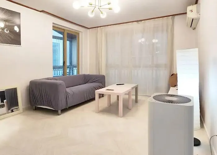 アパート B-4 넓은 공간,white Linen House,3br,홍대 연드럴 파크,2층 B4 *