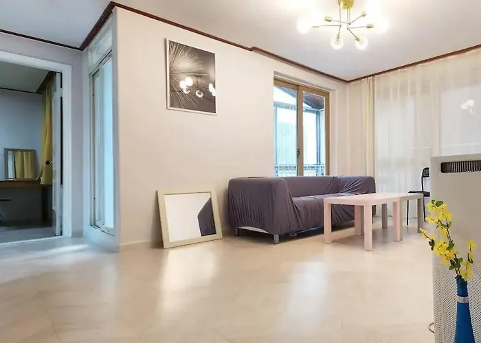 B-4 넓은 공간,white Linen House,3br,홍대 연드럴 파크,2층 B4 アパート ソウル特別市